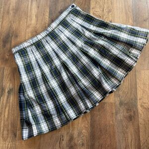 Becky Thatcher Plaid 80 Pleated Uniform Skirt w/ shorts Skort #80 Girls 10.5
